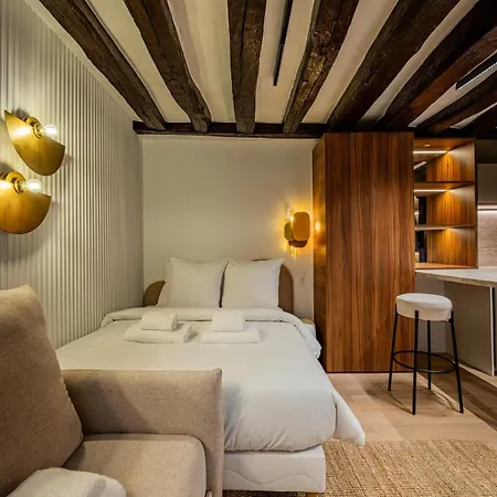 2pers # Ile St Louis # Bord De Seine * パリ