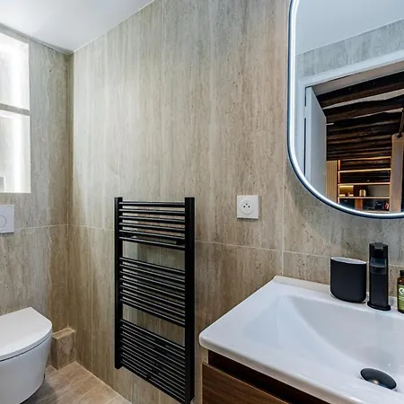 2pers # Ile St Louis # Bord De Seine